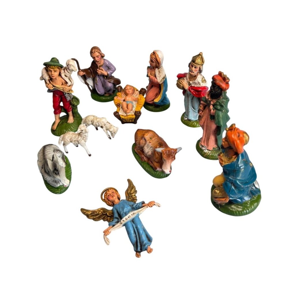 Mid-Century 12 Piece Italian Plastic Nativity Set With Original Box 3 1/2" - Picture 3 of 7